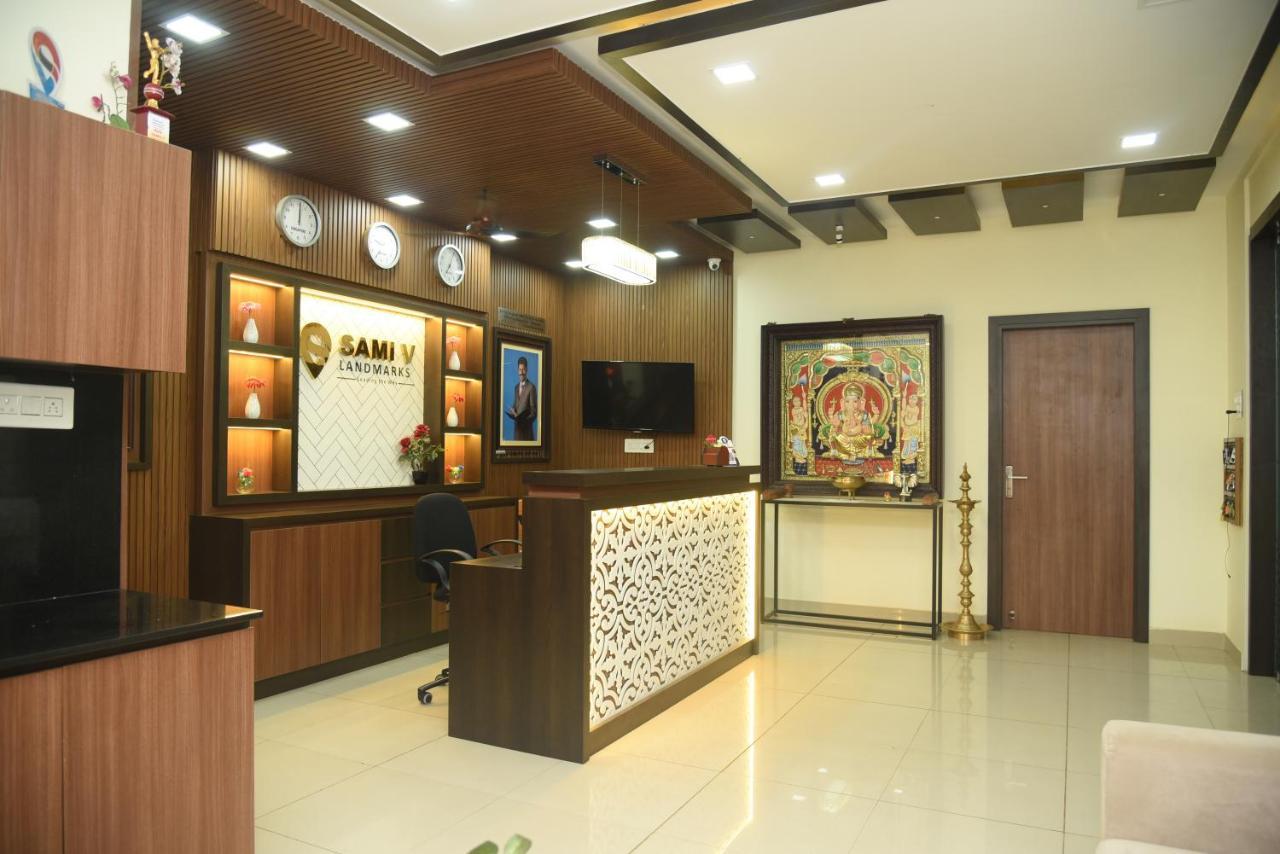 Hotel Sami V Landmarks Aranthangi Esterno foto