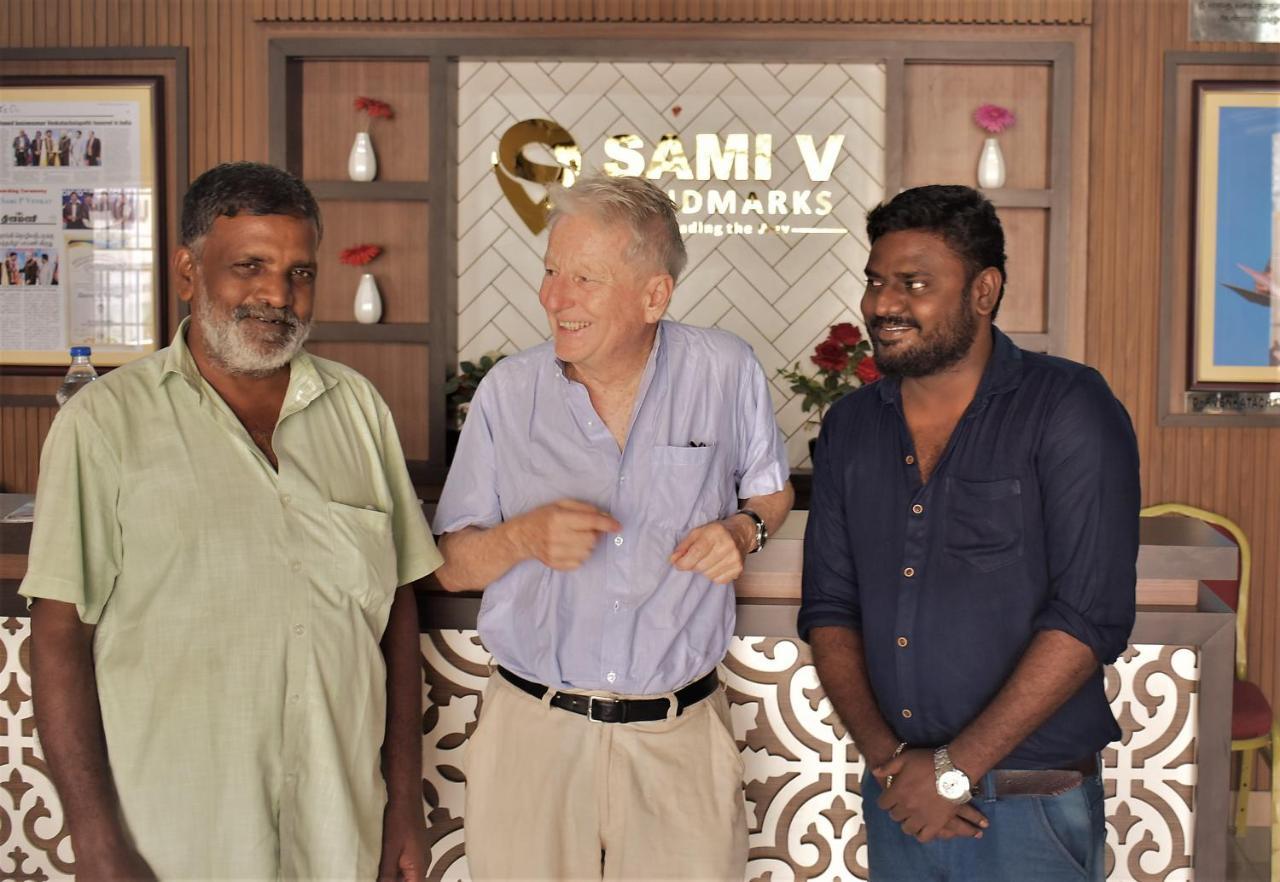 Hotel Sami V Landmarks Aranthangi Esterno foto