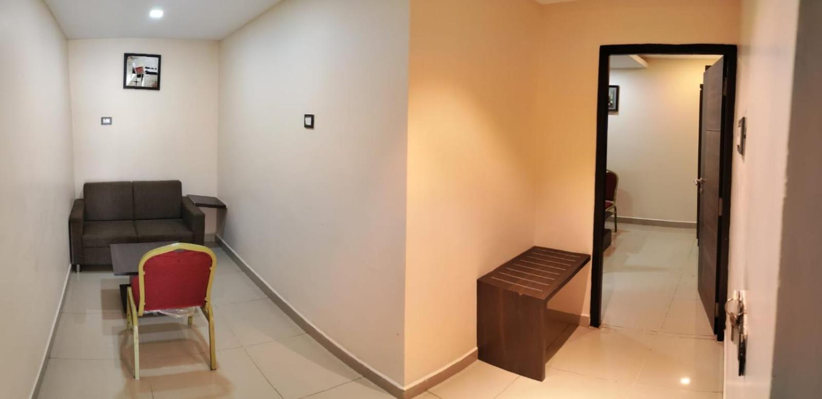 Hotel Sami V Landmarks Aranthangi Esterno foto